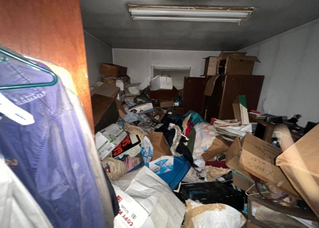 hoarder house in phoenix
