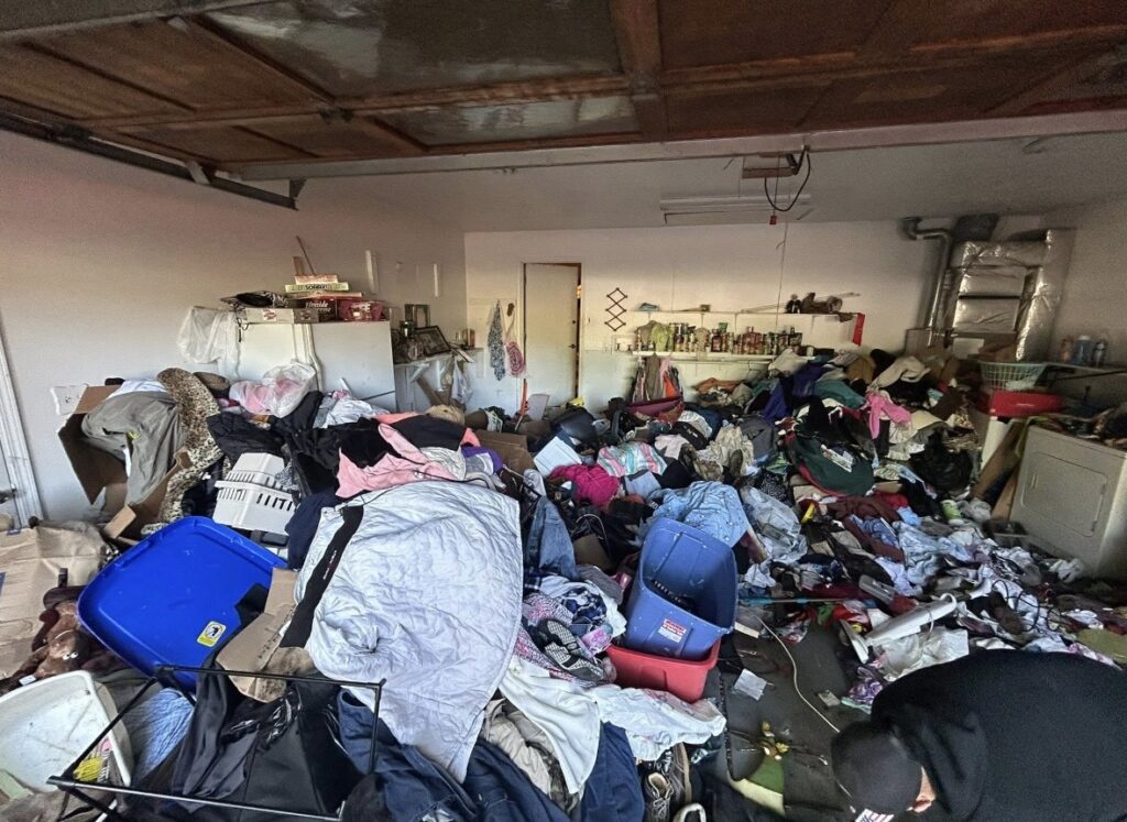 hoarding